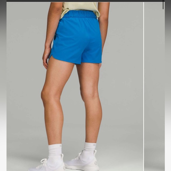 Lululemon Stretch Luxtreme High Rise Short 3.5” - Poolside NEVER WORN STILL TAG - Picture 4 of 10